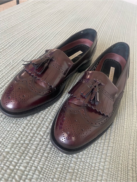 Florsheim Other - Florsheim Men's Burgundy Tassel Kiltie Wingtip Loafers